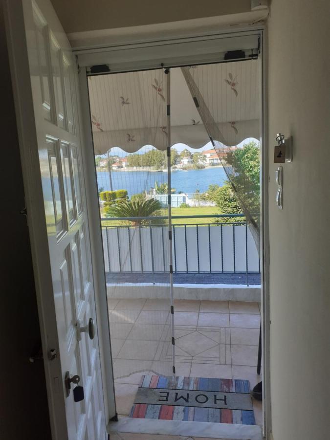 Top Floor On Villa, 3' From Center, By The Sea! Host Is Efi Kwsta Preveza Eksteriør billede