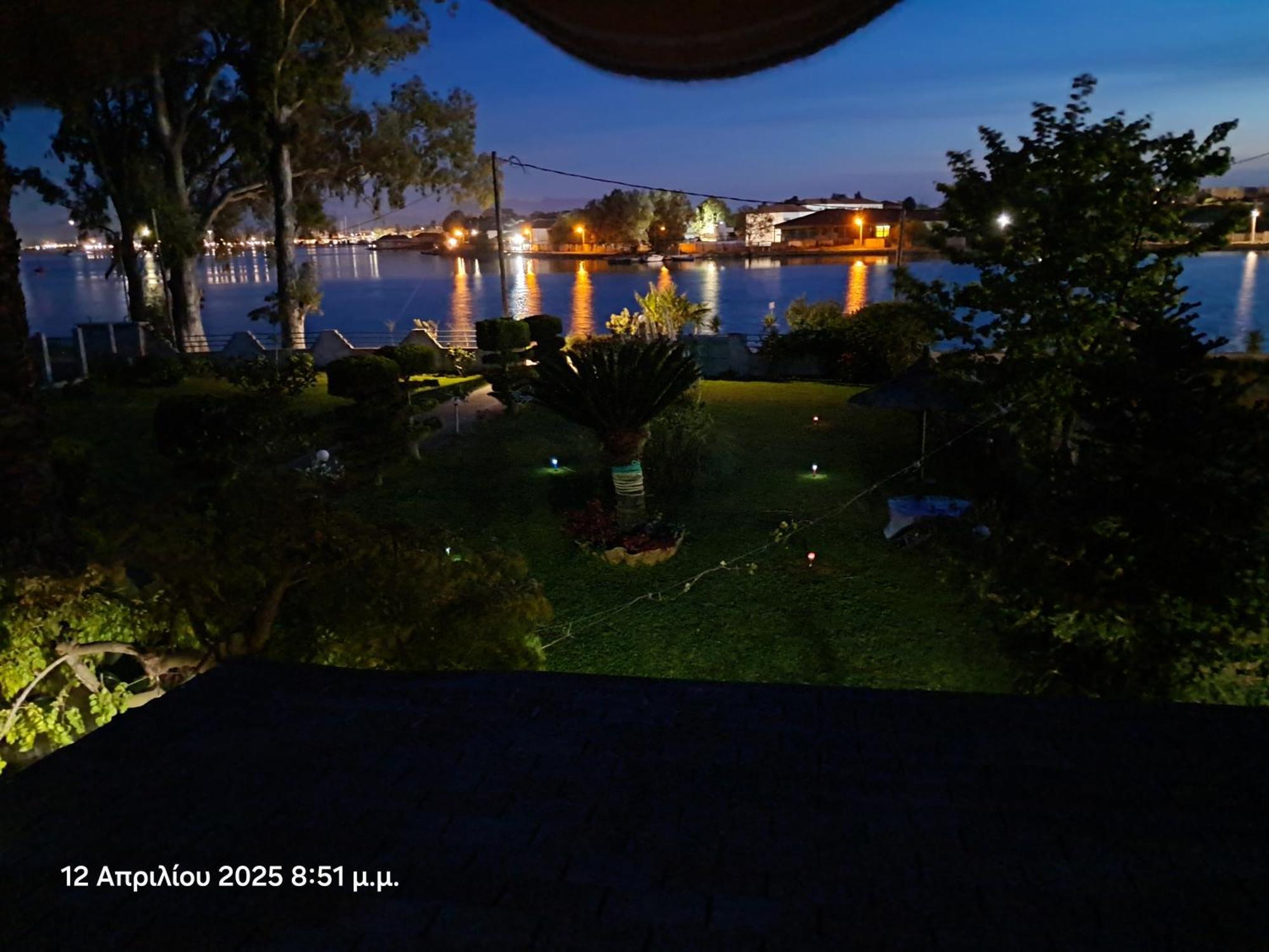 Top Floor On Villa, 3' From Center, By The Sea! Host Is Efi Kwsta Preveza Eksteriør billede